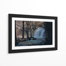 Cascada en Penumbra - Ulises Páez | Cuadro decorativo de Canvas Lab