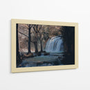 Cascada en Penumbra - Ulises Páez | Cuadro decorativo de Canvas Lab