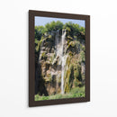 Cascada mágica - Wandering Pixels Co. | Cuadro decorativo de Canvas Lab