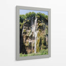 Cascada mágica - Wandering Pixels Co. | Cuadro decorativo de Canvas Lab