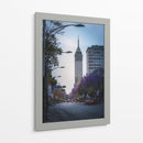 Jacarandas hacia la Torre - Ulises Páez | Cuadro decorativo de Canvas Lab