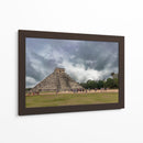 Kukulcán bajo la Tormenta - Ulises Páez | Cuadro decorativo de Canvas Lab