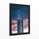 Torre Mítikah bajo el cielo encendido - Ulises Páez | Cuadro decorativo de Canvas Lab