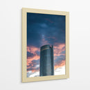 Torre Mítikah bajo el cielo encendido - Ulises Páez | Cuadro decorativo de Canvas Lab