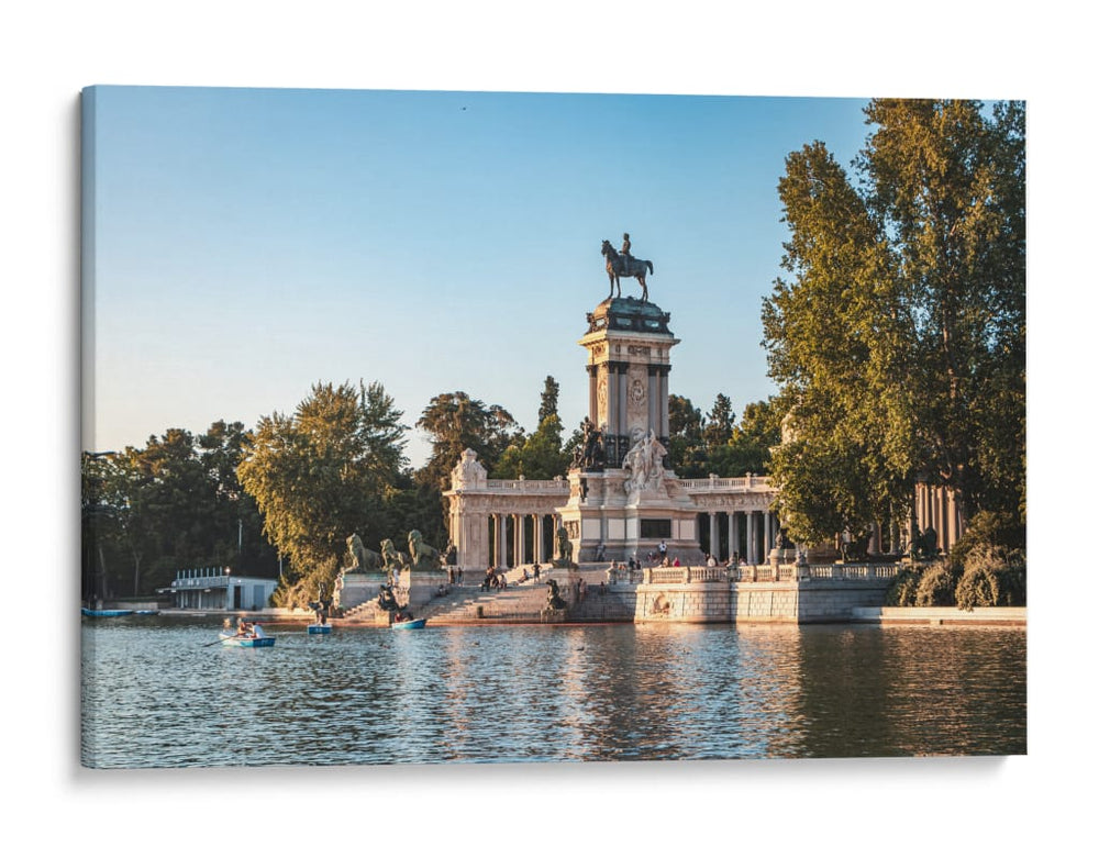 El retiro de la corona - Ulises Páez | Cuadro decorativo de Canvas Lab