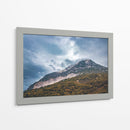 La montaña en vigilia - Ulises Páez | Cuadro decorativo de Canvas Lab