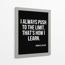 Siempre llevo las cosas al límite; así es como aprendo. - Vicky Hanggara | Cuadro decorativo de Canvas Lab