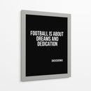 O futebol é sobre sonhos e dedicação - Vicky Hanggara | Cuadro decorativo de Canvas Lab