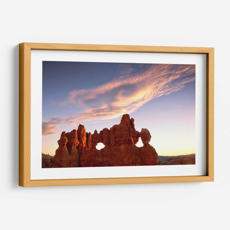 Nubes En Bryce Canyon - Danny Head | Cuadro decorativo de Canvas Lab