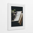 Biblia y flores | Cuadro decorativo de Canvas Lab