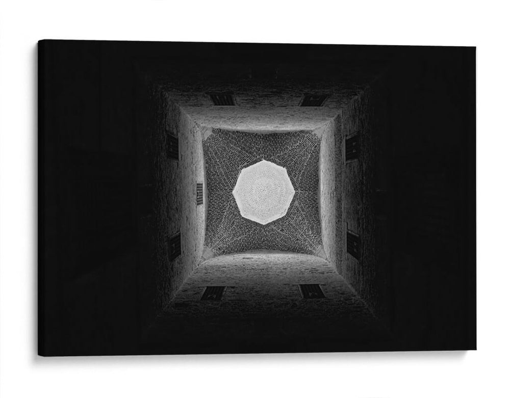 Centro iluminado | Cuadro decorativo de Canvas Lab