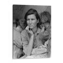 Madre migrante | Cuadro decorativo de Canvas Lab