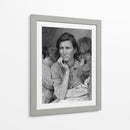 Madre migrante | Cuadro decorativo de Canvas Lab