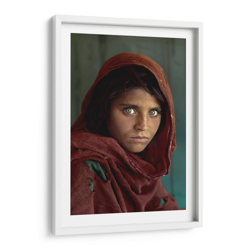 Sharbat Gula | Cuadro decorativo de Canvas Lab