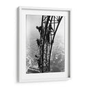 Trabajadores en la Torre Eiffel | Cuadro decorativo de Canvas Lab