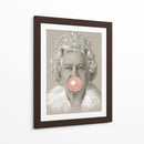 Queen Elizabeth with bubblegum | Cuadro decorativo de Canvas Lab