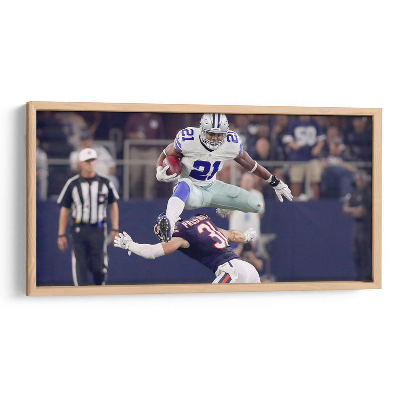 El salto Ezekiel Elliot | Cuadro decorativo de Canvas Lab