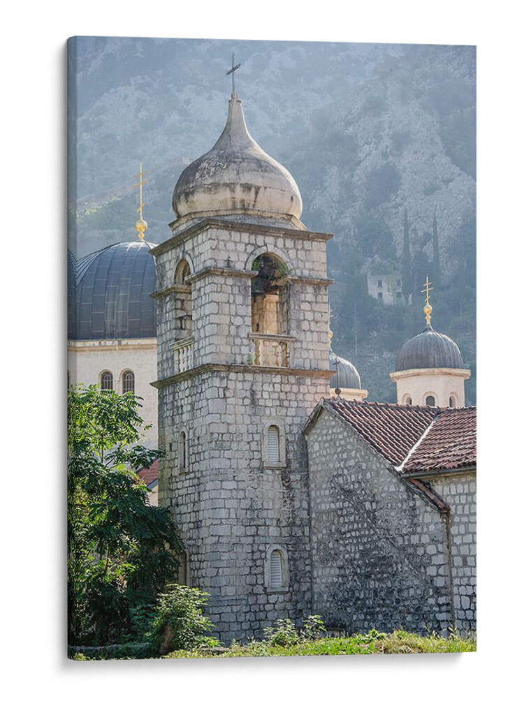 Luz De La Mañana I - Kotor, Montenegro - Laura DeNardo | Cuadro decorativo de Canvas Lab