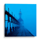 Faro En La Noche I - James McLoughlin | Cuadro decorativo de Canvas Lab