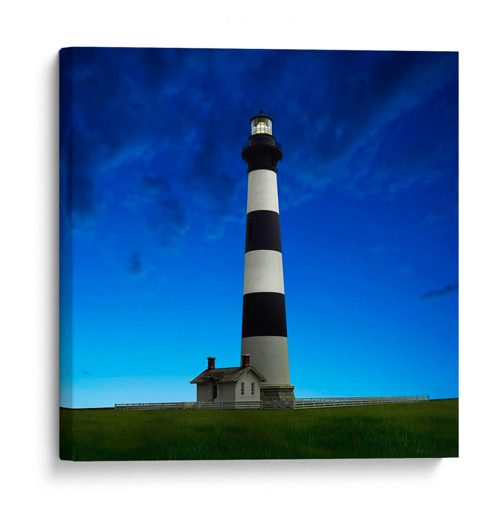 Faro En La Noche Iii - James McLoughlin | Cuadro decorativo de Canvas Lab