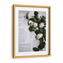 Letras y rosas blancas | Cuadro decorativo de Canvas Lab