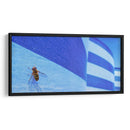 Abeja en azul | Cuadro decorativo de Canvas Lab