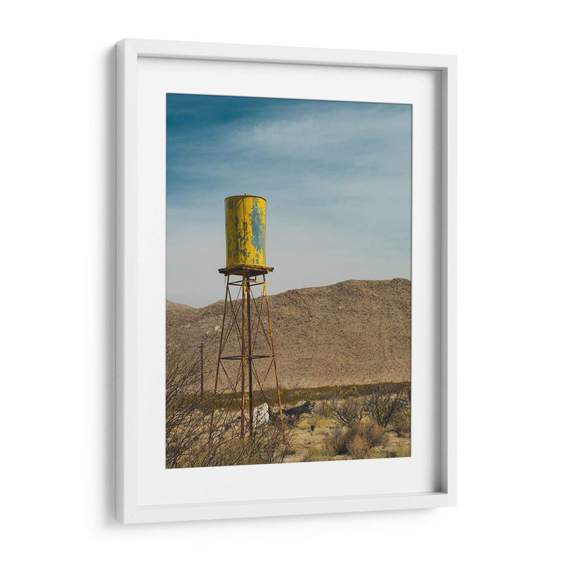 Torre De Agua Amarilla I - Sonja Quintero | Cuadro decorativo de Canvas Lab