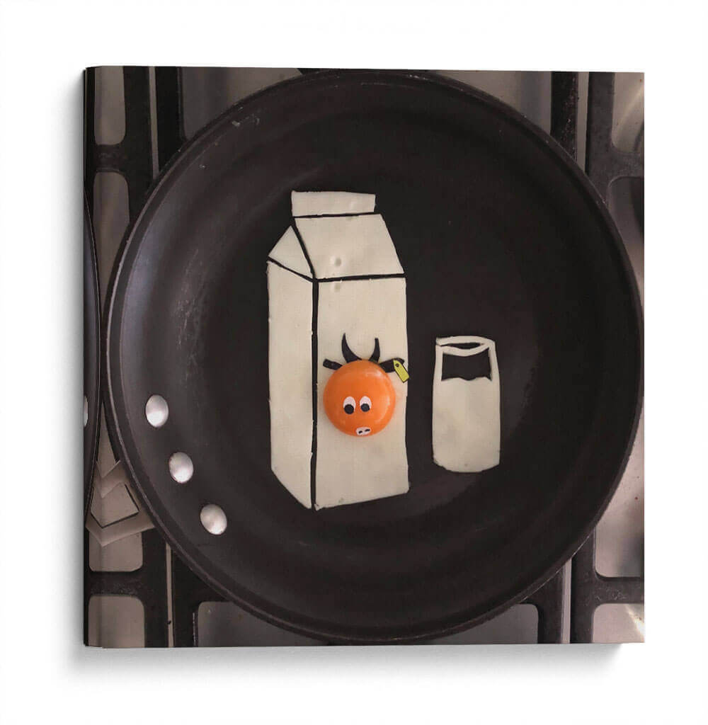 Milk - Eggshibit | Cuadro decorativo de Canvas Lab