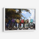 Bicicletas en la playa de Mahahual - Luis Rodrigo Magaña Andrade | Cuadro decorativo de Canvas Lab
