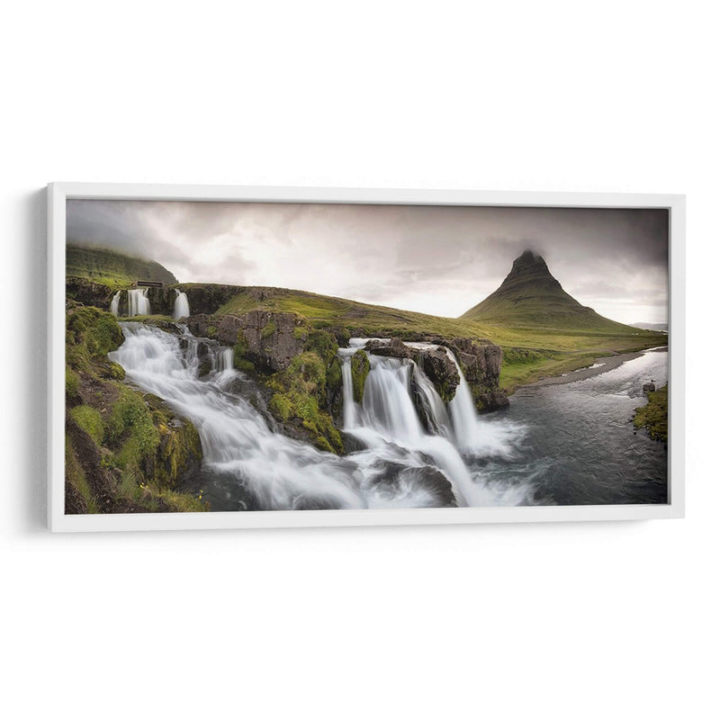 Kirkjufellfoss Panorama - Danny Head | Cuadro decorativo de Canvas Lab