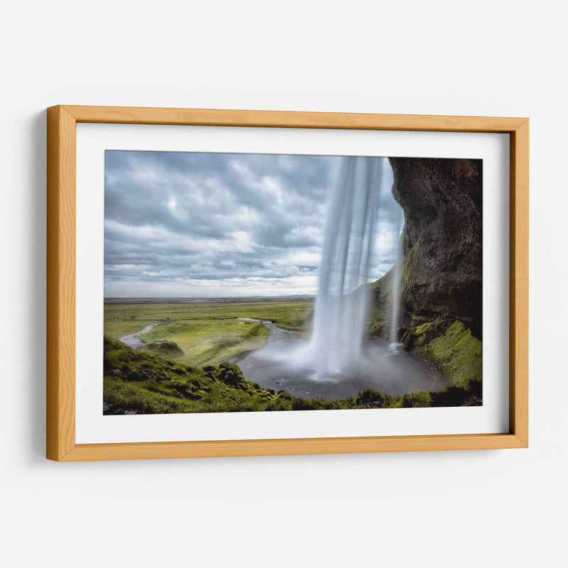 Detrás De Seljalandfoss - Danny Head | Cuadro decorativo de Canvas Lab