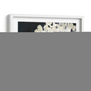 Flores Blancas En Fucsia I - Jennifer Goldberger | Cuadro decorativo de Canvas Lab