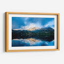 Montañas y su reflejo | Cuadro decorativo de Canvas Lab