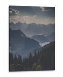 Montañas obscuras | Cuadro decorativo de Canvas Lab