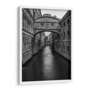 Puente De Banda De Suspiros - Danny Head | Cuadro decorativo de Canvas Lab