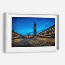 En La Plaza - Danny Head | Cuadro decorativo de Canvas Lab