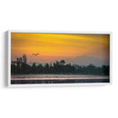 Amanecer en Xochimilco - Omar Montero | Cuadro decorativo de Canvas Lab