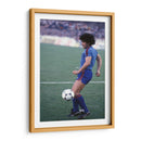 Diego y el balón | Cuadro decorativo de Canvas Lab