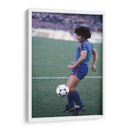 Diego y el balón | Cuadro decorativo de Canvas Lab