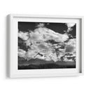 Pirámides, Montañas Y Nubes. - Nish Nalbandian | Cuadro decorativo de Canvas Lab