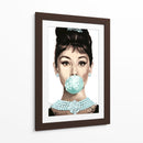 Audrey Hepburn Bubblegum Graffiti - David Aste | Cuadro decorativo de Canvas Lab