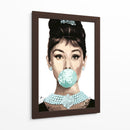 Audrey Hepburn Bubblegum Graffiti - David Aste | Cuadro decorativo de Canvas Lab