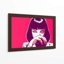 Uma Thurman en magenta | Cuadro decorativo de Canvas Lab