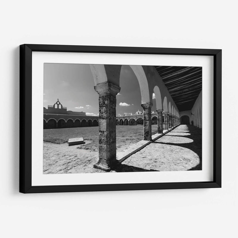 Convento de Izamal - Omar Montero | Cuadro decorativo de Canvas Lab
