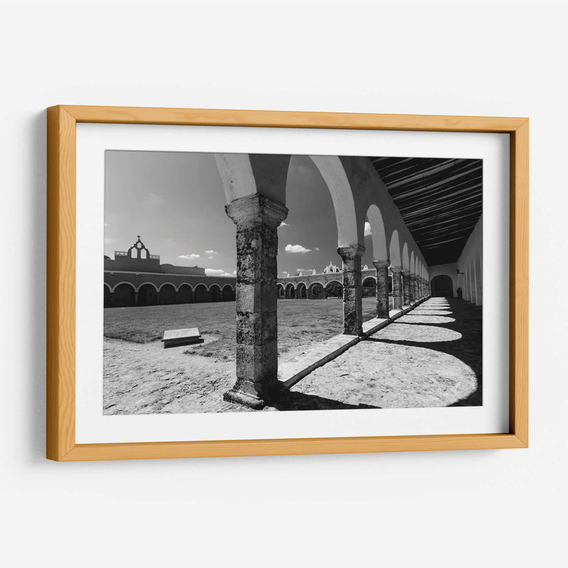 Convento de Izamal - Omar Montero | Cuadro decorativo de Canvas Lab