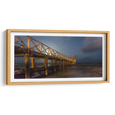 Embarcadero y la luna - Omar Montero | Cuadro decorativo de Canvas Lab