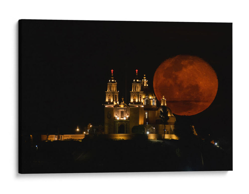 Luna en Cholula - Omar Montero | Cuadro decorativo de Canvas Lab