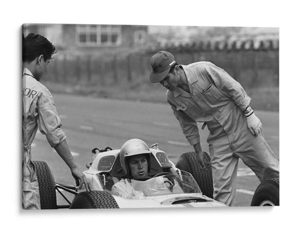 Ronnie Bucknum, pruebas de automóvil Honda, 1964 en Zandvoort | Cuadro decorativo de Canvas Lab