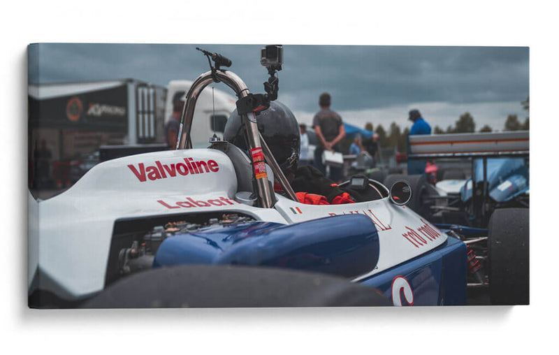 Carrocería con cámara | Cuadro decorativo de Canvas Lab