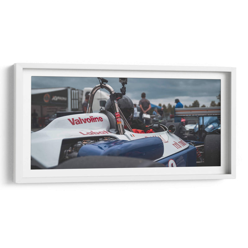 Carrocería con cámara | Cuadro decorativo de Canvas Lab